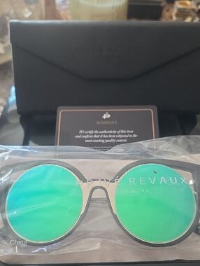 Privé Revaux "The Feminist" Sunglasses